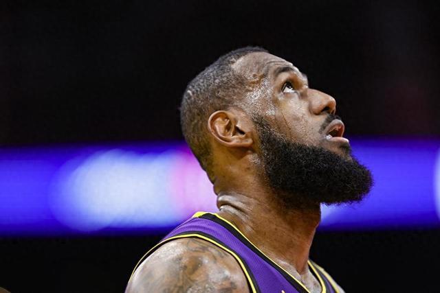 拉菲尼亚本赛季创造44次机会，五大联赛最多