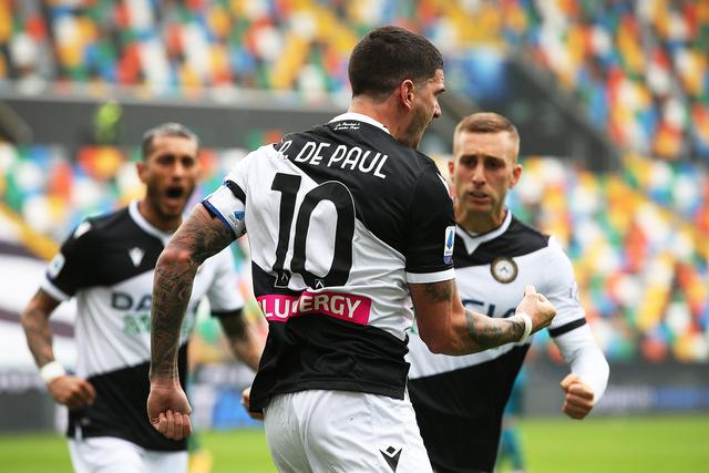 近五百名羽球女将西安过招 全民健身乐享运动之趣